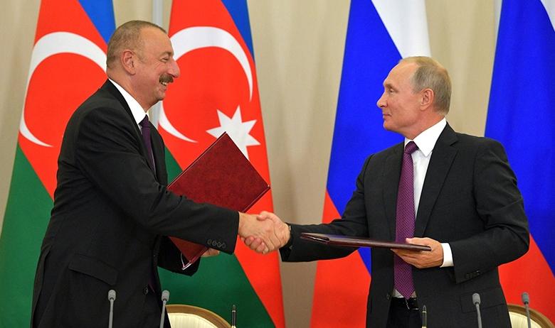 Президент РФ Владимир Путин и лидер Азербайджана Ильхам Алиев
