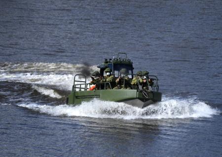 Российские морпехи могут получить речные штурмовые катера