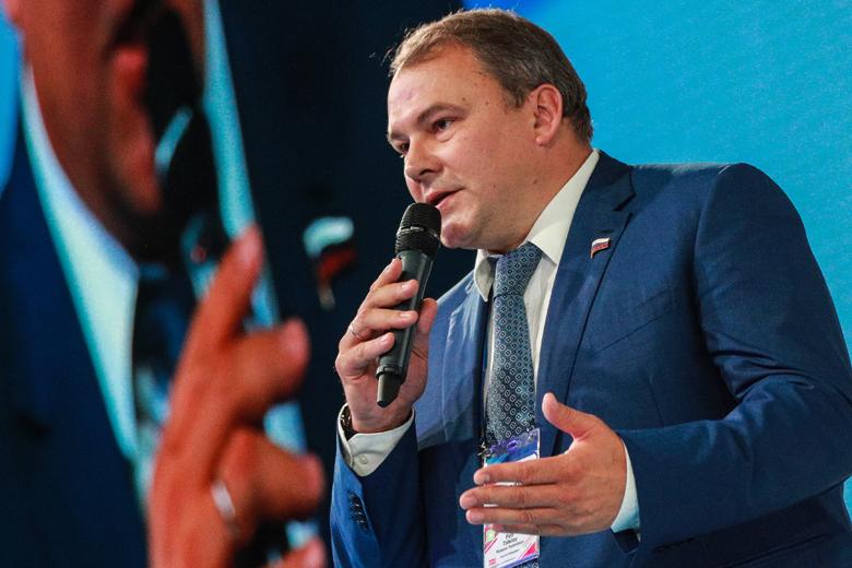 Пётр Толстой