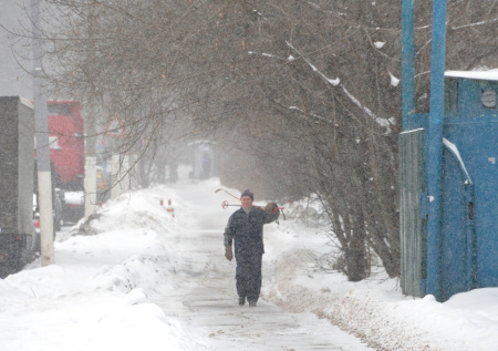 Метель и гололедица ожидаются в некоторых российских регионах