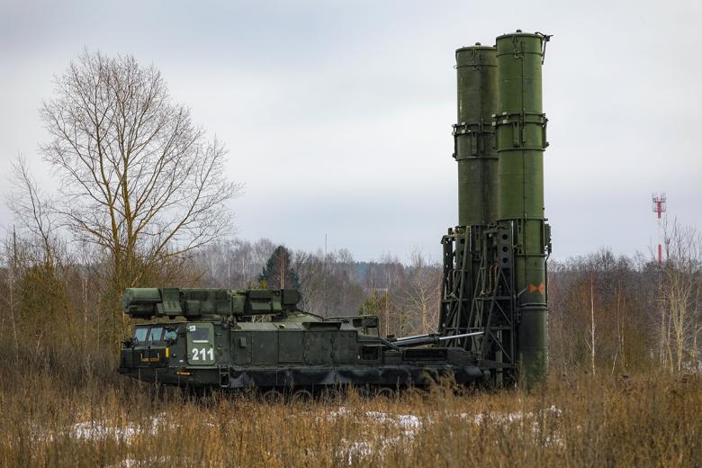 Зенитно-ракетная система (ЗРС) С-300