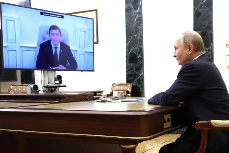 Президент РФ Владимир Путин на встрече с Андреем Турчаком