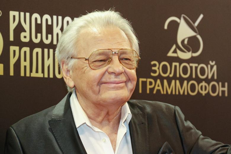 Юрий Антонов