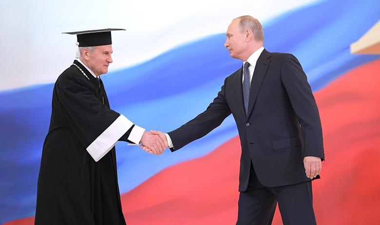 Валерий Зорькин и Владимир Путин