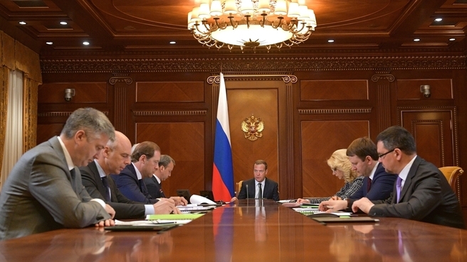 Председатель правительства РФ Дмитрий Медведев