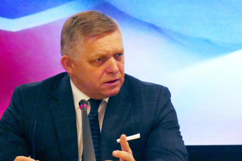 Роберт Фицо