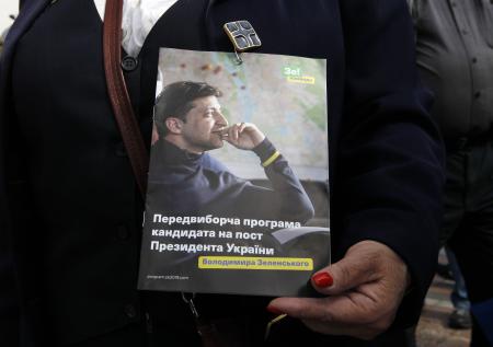 Бойко назвал беспрецедентной ситуацию с инаугурацией Зеленского