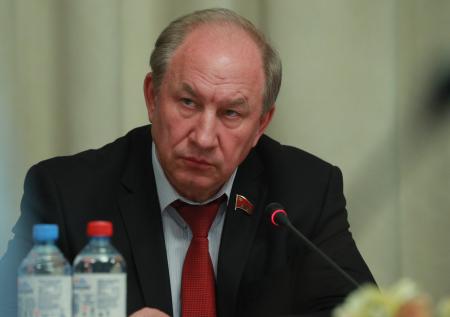 Пресс-секретарь Зюганова оценил признание Рашкина в охоте на лося