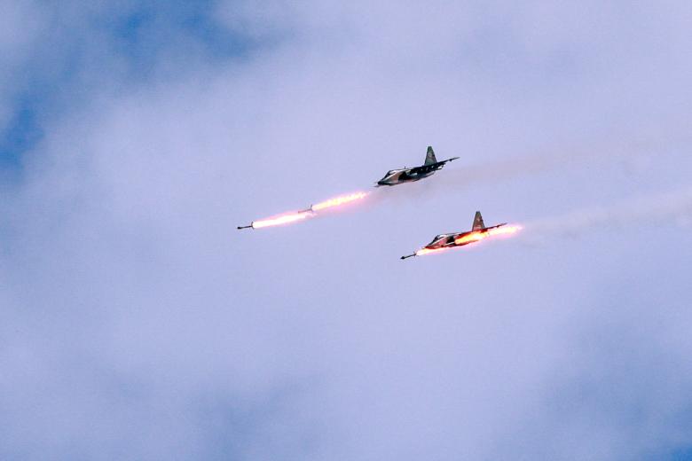 Штурмовики Су-25
