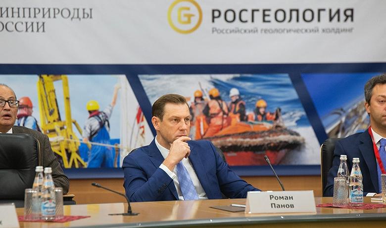 Роман Панов