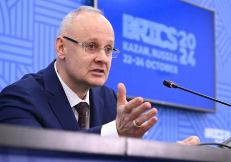 «Спасибо Западу за БРИКС»: советник Путина о разделении мировых экономик