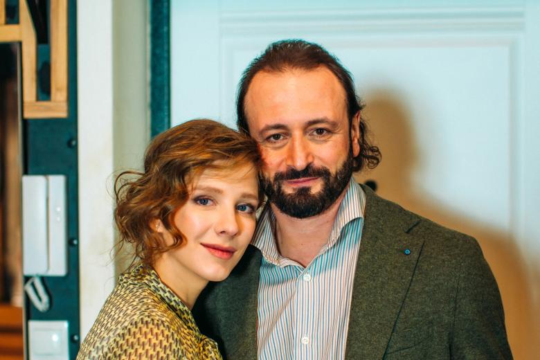 Елизавета Арзамасова и Илья Авербух в сериале «Папины дочки. Новые»