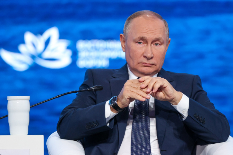 Путин на пленарном заседании Восточного экономического форума-2022 