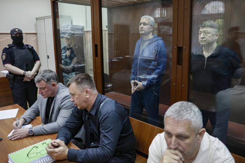 Тимур Иванов