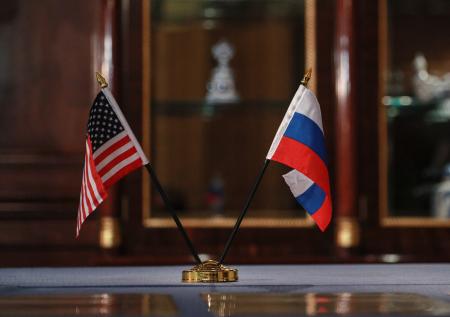Вне форматов и виз: Россия и США вышли на новые стандарты диалога