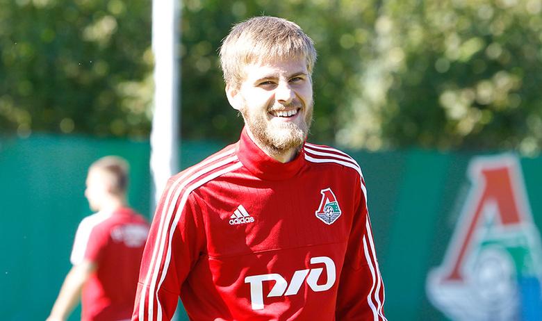 Экс-защитник «Локомотива» Арсений Логашов