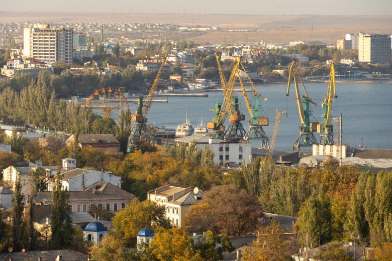 Виды города Феодосия в Крыму