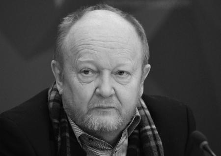 На 72-м году жизни скончался политолог Малашенко