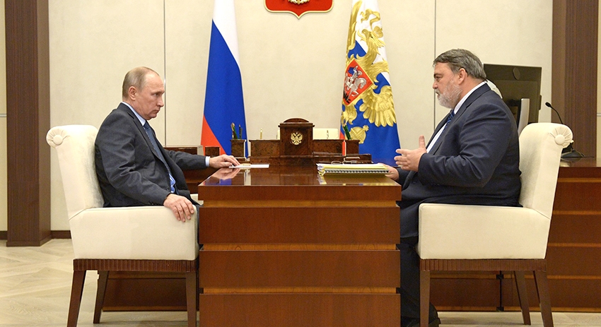 Президент РФ Владимир Путин во время встречи с главой ФАС России Игорем Артемьевым