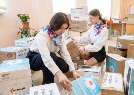 Вдовы и матери погибших солдат ДНР получили гуманитарную помощь Подмосковья