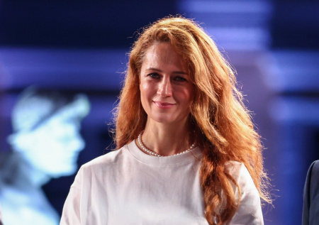 Смерть супруга, совет Алентовой, новые фильмы: как живет Виктория Исакова