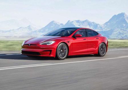 Tesla выплатит своим клиентам по $16 тысяч из-за медленной подзарядки