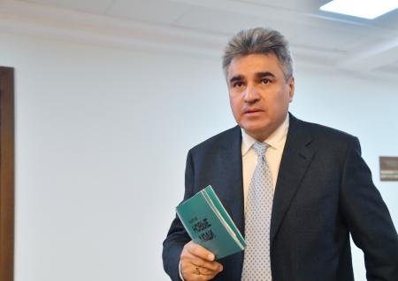 Глава фракции «Новые люди» Алексей Нечаев заразился коронавирусом
