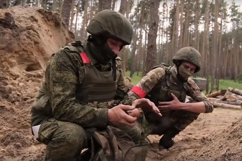 Добровольцы-контрактники готовятся к участию в СВО
