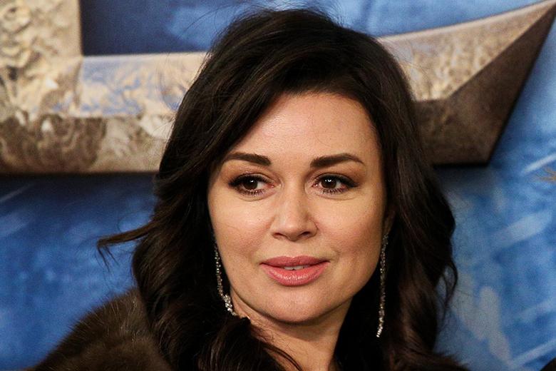 Анастасия Заворотнюк 