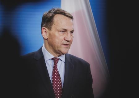 Глава МИД Польши отправится в США выпрашивать помощь для Украины