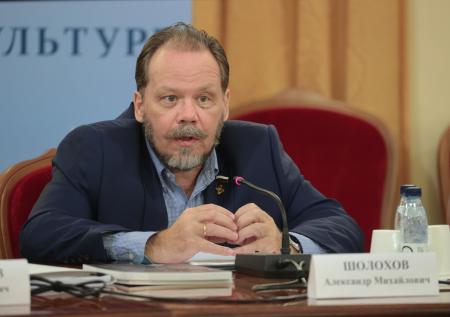 «Классика прошла проверку временем»: депутат о гей-пропаганде в литературе