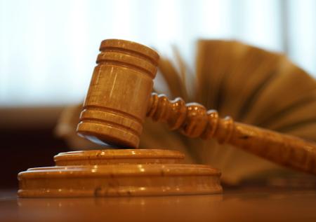 Сын сотрудника НКВД подал в суд на правнука репрессированного