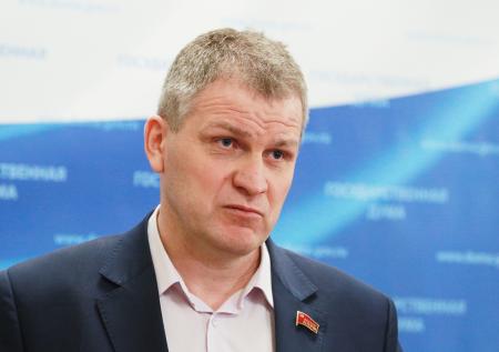 В Госдуме предложили маркировать медицинских блогеров