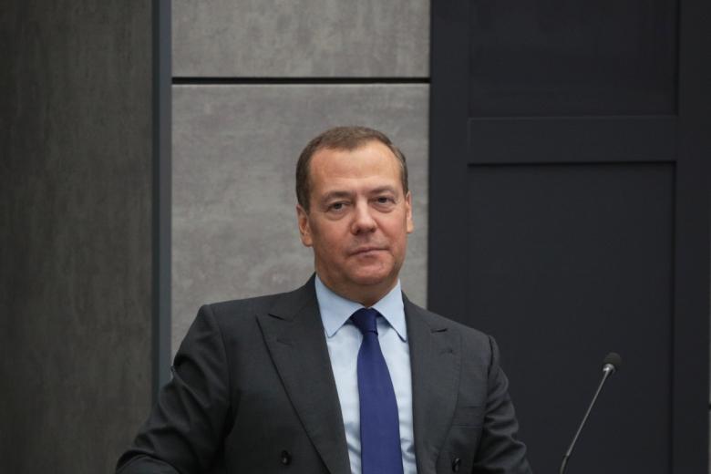 Дмитрий Медведев