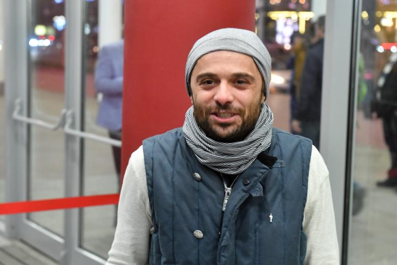 Актер Илья Глинников