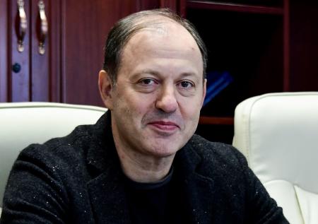 Обвиненный в хищении 900 млн рублей чиновник вышел из СИЗО