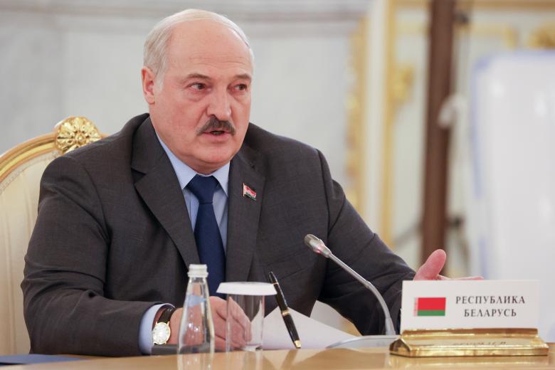 Президент Белоруссии Александр Лукашенко в Кремле во время встречи лидеров государств - членов Совета коллективной безопасности Организации Договора о коллективной безопасности (ОДКБ)