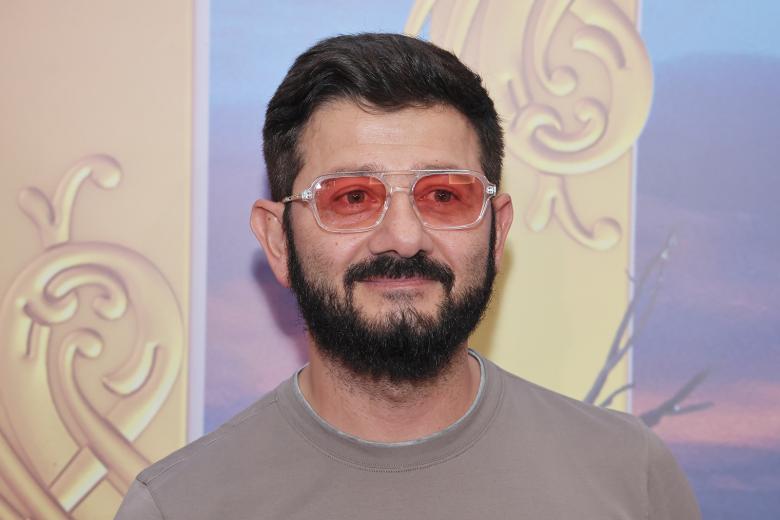 Михаил Галустян
