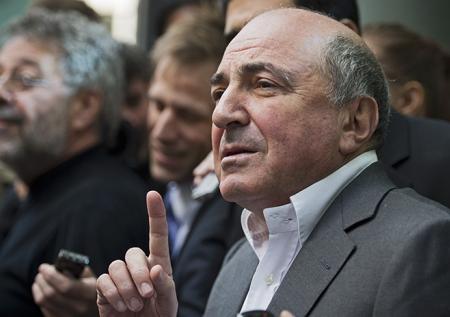 СК сообщил о недоказанной связи Березовского с убийствами