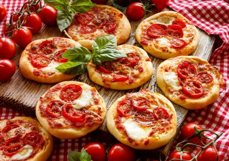 Пицца для лентяев за 15 минут: вкусно, быстро, без грязной посуды