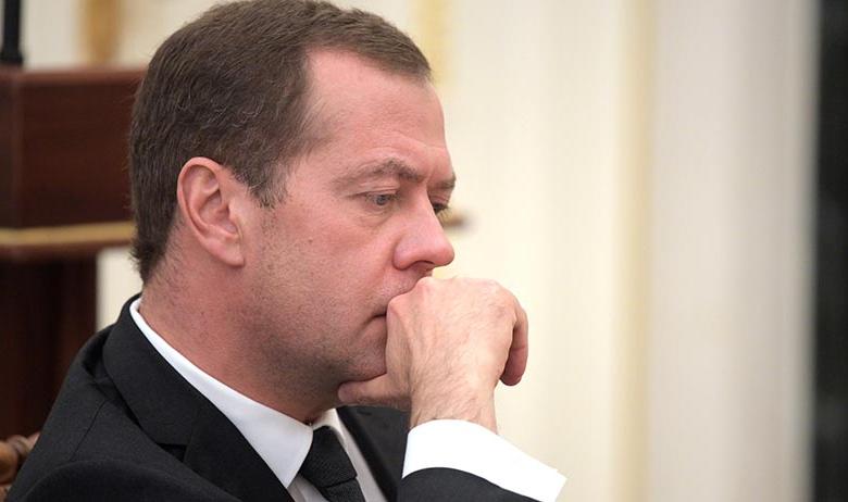 Председатель правительства Дмитрий Медведев