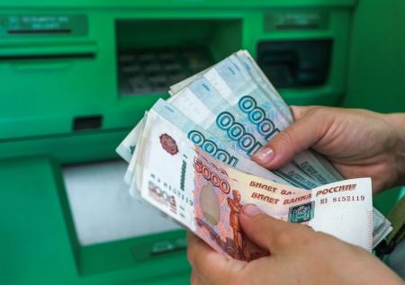 МРОТ при Путине вырос в 145 раз: на сколько повысят зарплаты в 2025 году