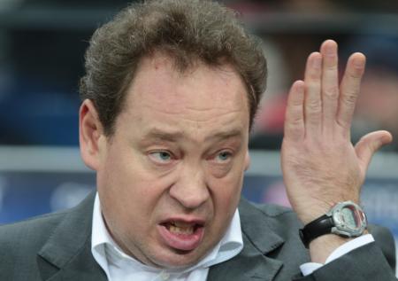 Слуцкий рассказал о зарплате в голландском «Витессе»