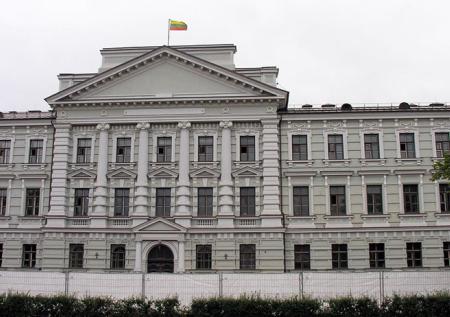 Журналистов из РФ не пустили на слушания о событиях 1991 года