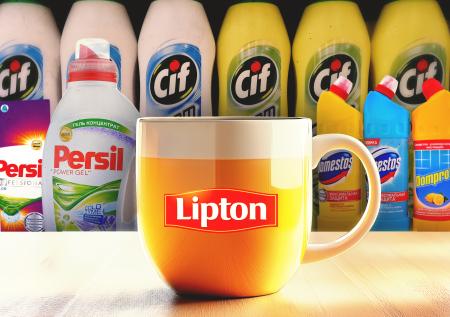 Unilever уходит из России: популярные косметика и мороженое исчезнут?