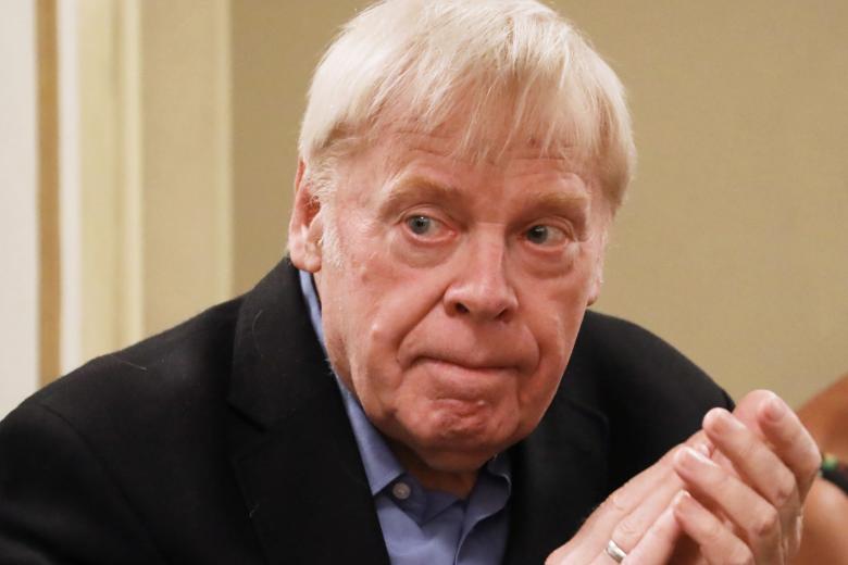 Актер Виталий Коняев во время сбора труппы Государственного академического Малого театра