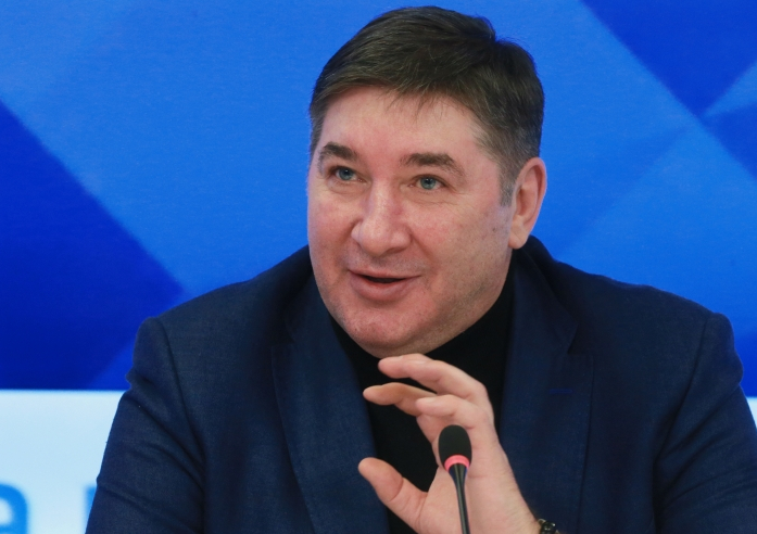 Александр Кожевников