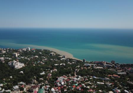 Штормовое предупреждение в Крыму продлили ещё на двое суток