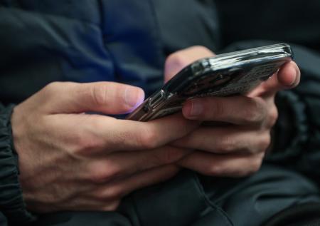 IT-эксперт развеял популярные мифы о зарядке смартфонов
