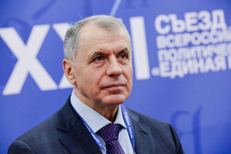 Владимир Константинов